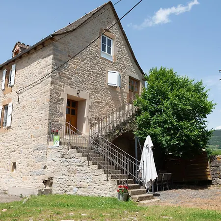Du Boy 8 Personnes Lanuejols (Lozere)